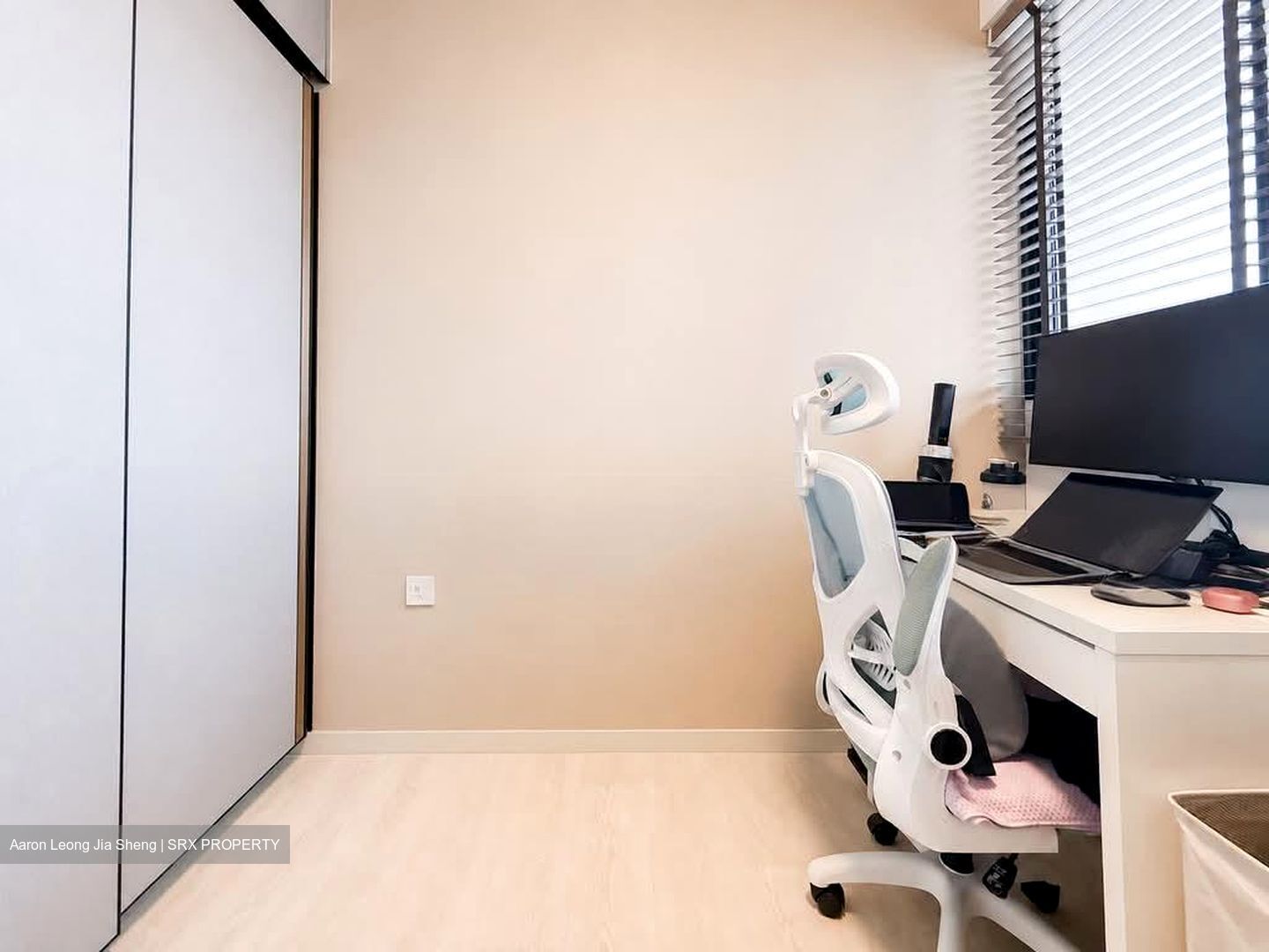 Riverfront Residences (D19), Apartment #563781801
